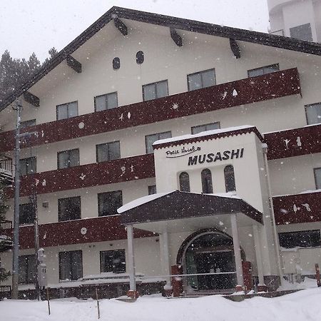 Naeba Musashi Yuzawa  Eksteriør billede